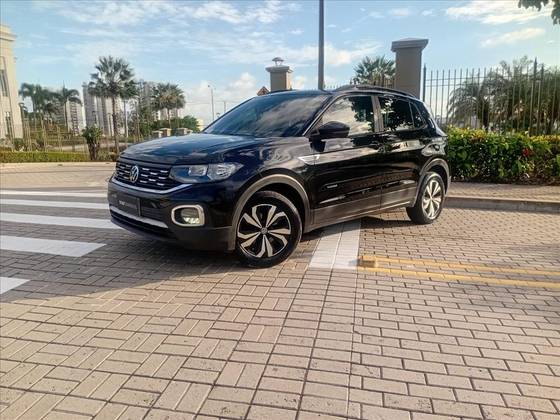 VOLKSWAGEN T-CROSS 1.0 200 TSI TOTAL FLEX AUTOMÁTICO